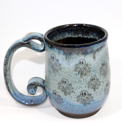 Blue Spiral Handle Cute Octopus Mug (22 oz)