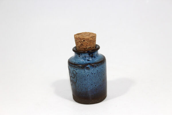 Small Potion Bottle: Octopus (blue) - Image 4