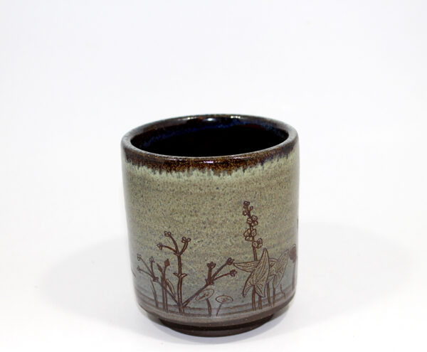 Green Yunomi Tumbler with Marsh Plant Engravings (10 oz.) - Image 4