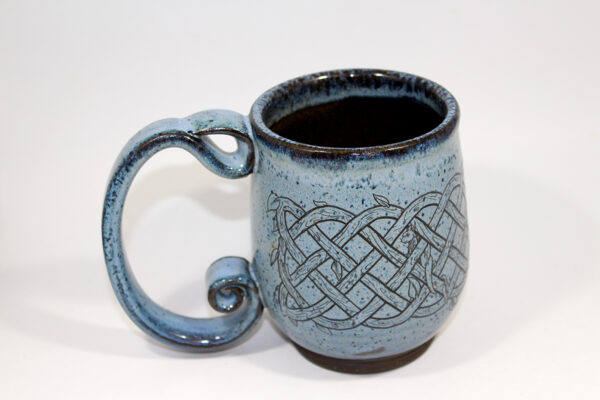 Blue Spiral Handle Celtic Knot Mug (20 oz.)