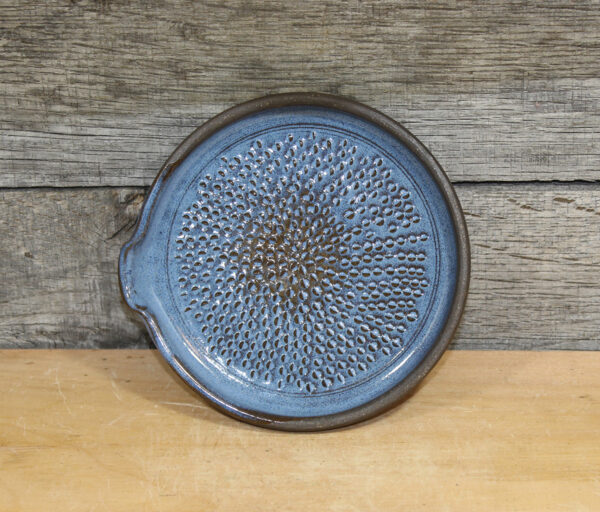 Blue Garlic Grater Shredder Spoon Rest - Image 4